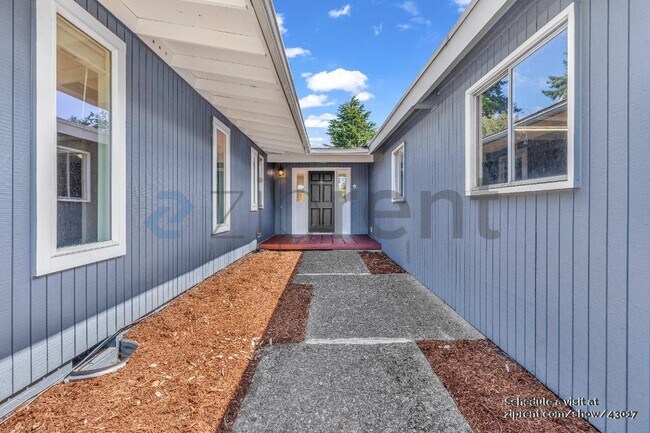 Building Photo - 12805 SW Washington St