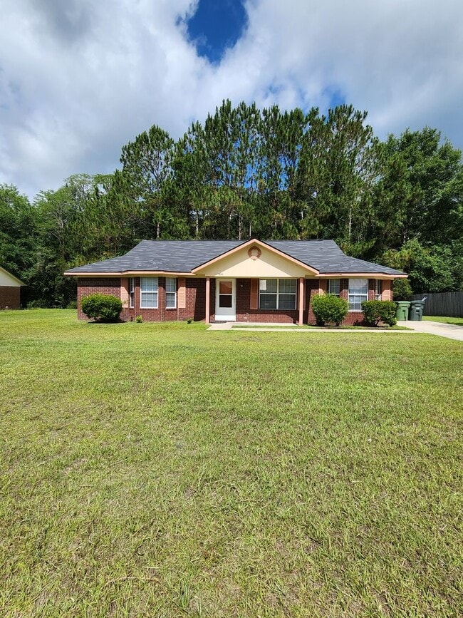 Building Photo - 906 Rice Ct