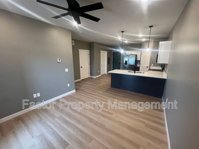 Foto del edificio - 960 N 3rd St