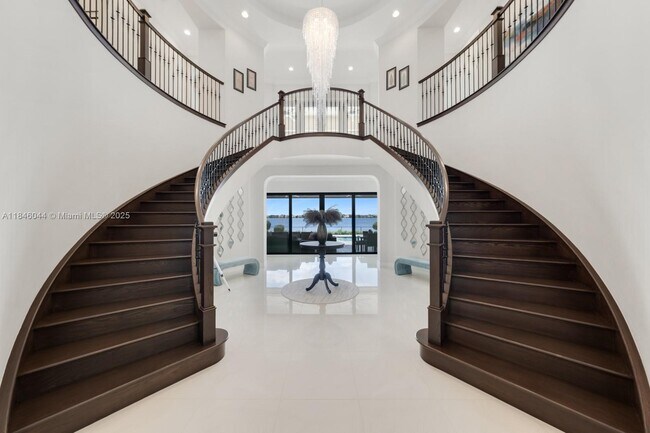 Foto del edificio - 8545 Watercrest Cir E