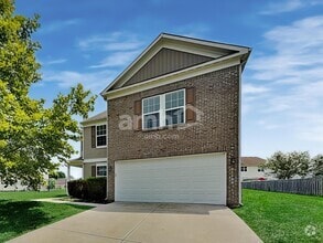 Building Photo - 1127 Fiesta Dr