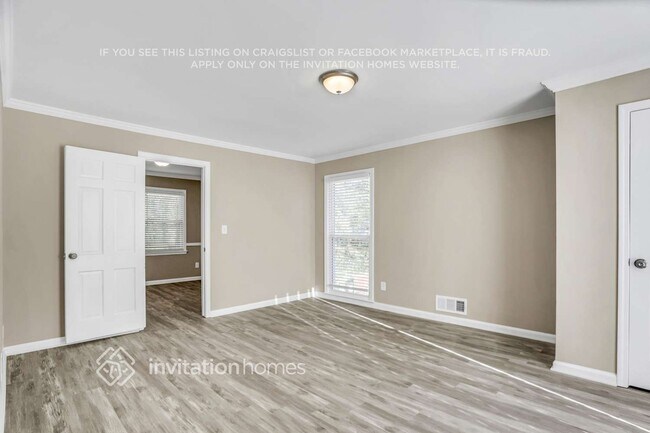 Building Photo - 4252 Hambrick Way