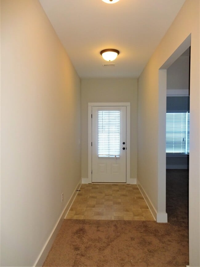 Foto del edificio - Home for rent in Calera, AL! Available to View Now!!!