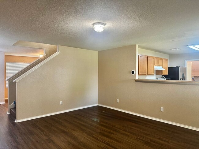 Building Photo - 8642 Brisa Royale