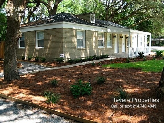 Primary Photo - 65 Vincent Dr