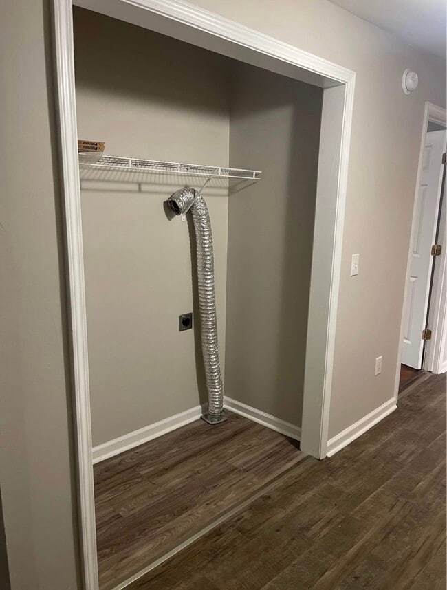 Building Photo - 1717 Campbell St