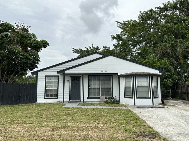 Photo - 10553 Aquarius Ln House