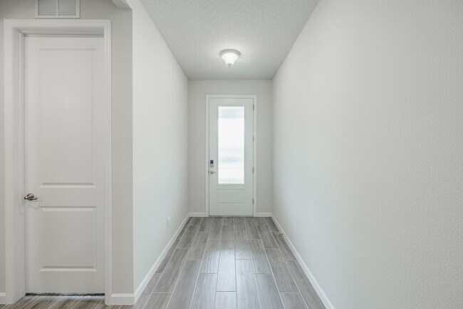 Building Photo - Beautiful 4bed/3.5bath Home FOR RENT at Oa...