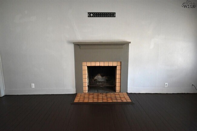 Foto del edificio - 2110 Brown St