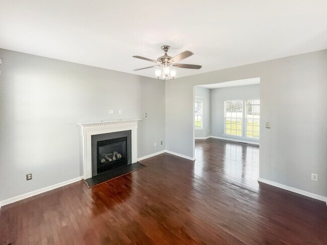 Building Photo - Beautiful updated home in Cedar Park Commu...