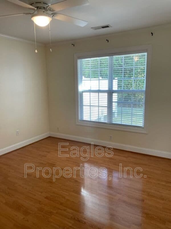 Building Photo - 2725 Hatteras Dr