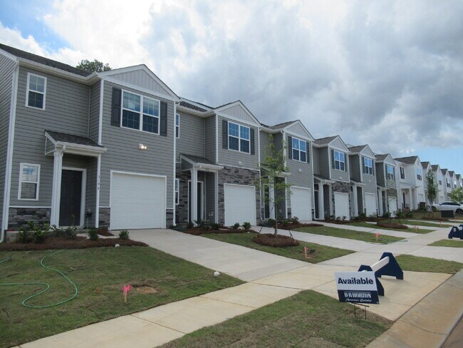 Foto del edificio - New Townhome for Rent in Lincolnton!