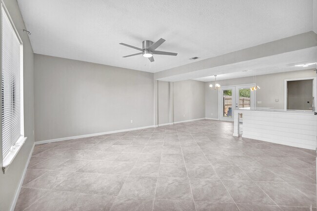 Building Photo - 1212 Stephen Dr