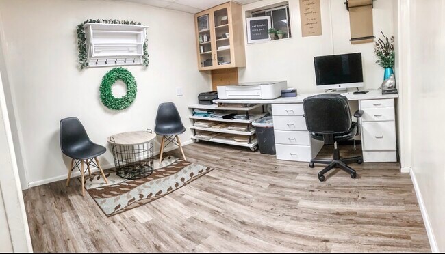 Foto del edificio - 4453 Fillmore Ave