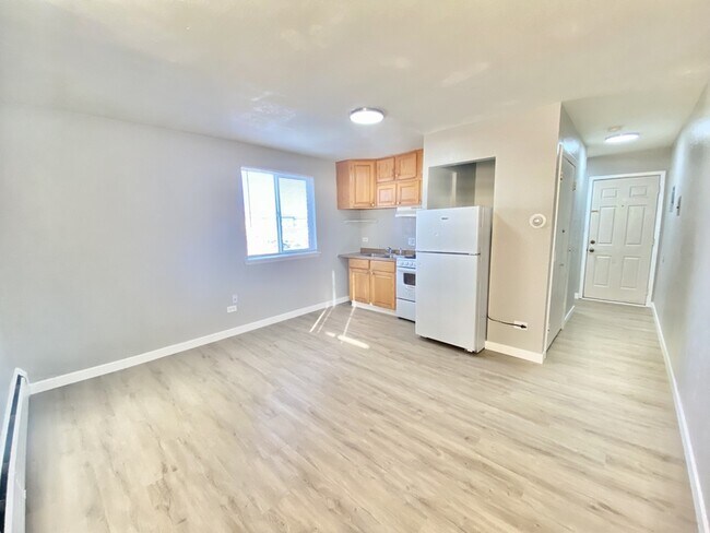 Foto del edificio - 6981 Ash St