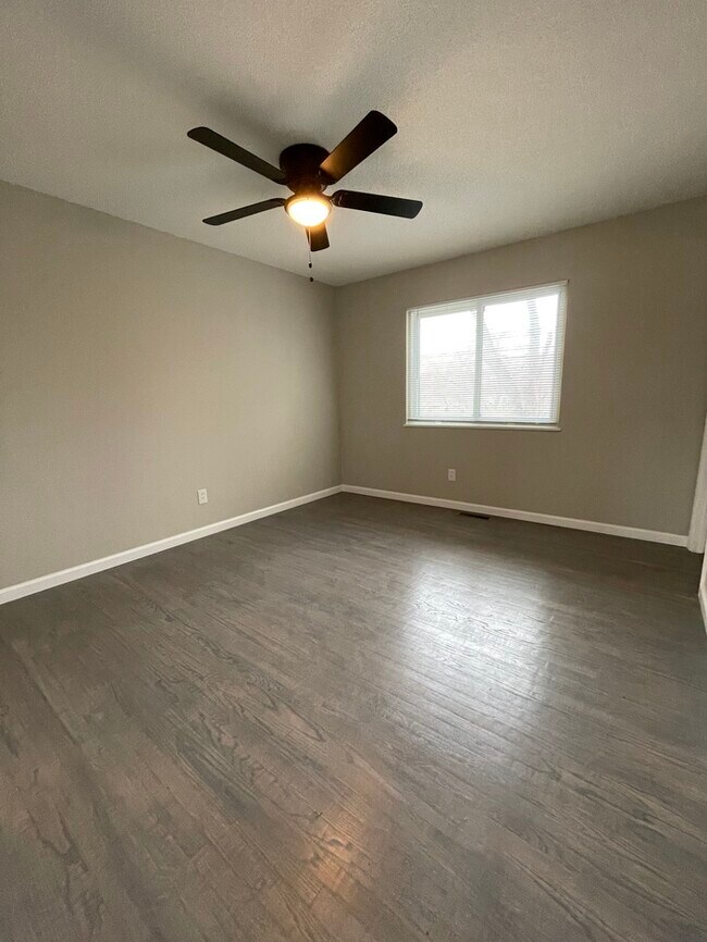 Building Photo - 4809 Cherry Blossom Ln