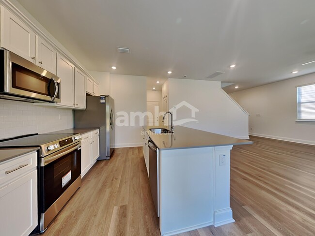 Building Photo - 308 Calla Lily Ct