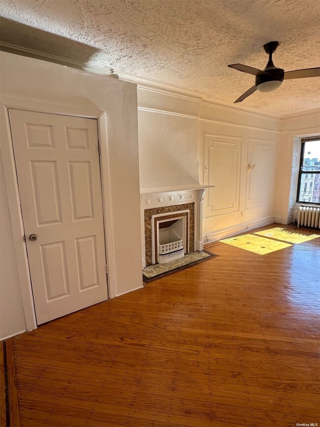 Building Photo - 631 Jefferson Ave