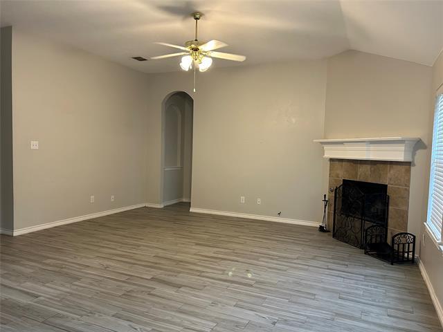 Building Photo - 2713 Tori Oak Trail
