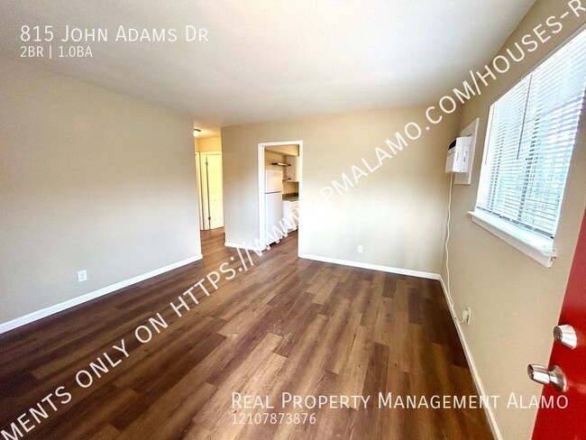 Foto del edificio - **MOVE-IN SPECIAL** AVAILABLE NOW! 2 Bedro...