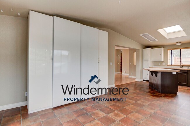 Foto del edificio - 2Bed/2Bath with a bonus room