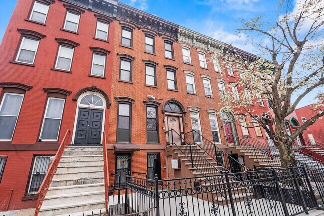 Photo - 800 Ocean Ave Townhome