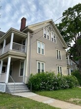 Building Photo - 50 Summer St