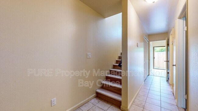 Building Photo - 1783 W 3rd St
