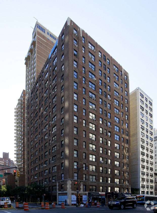 Stonehenge 58 - Apartments In New York, NY | Apartments.com