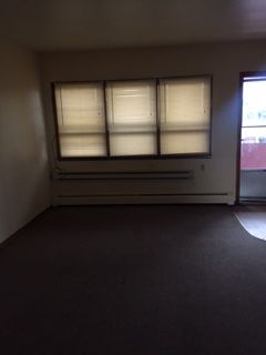 Foto del edificio - 2241 N Mannheim Rd
