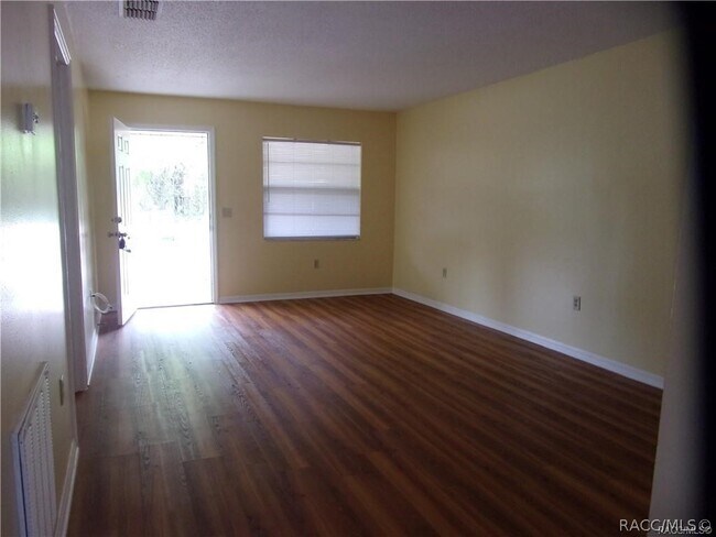 Foto del edificio - 607 Edgewood Ave