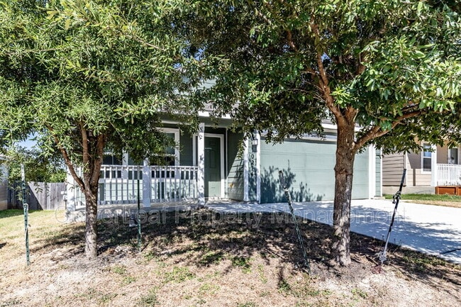 Building Photo - 10214 Robbins Grove