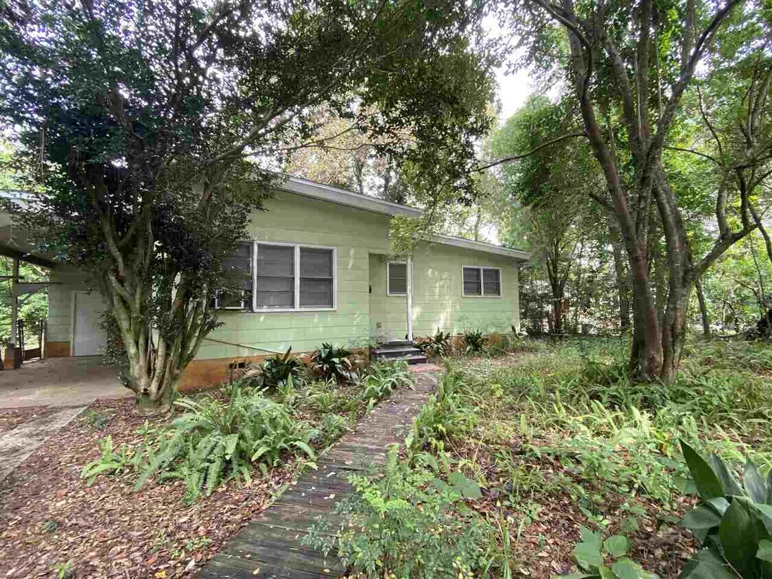 Primary Photo - 1506 Mayhew St