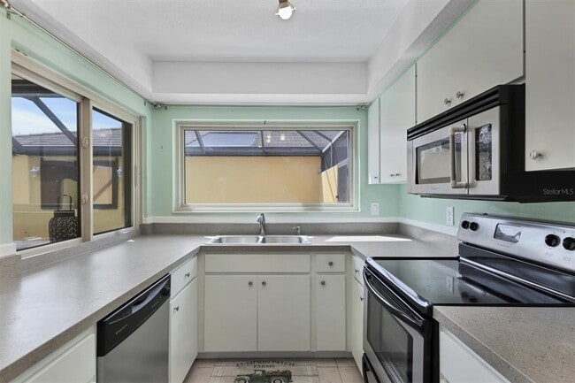 Foto del edificio - 3638 Glen Oaks Manor Dr