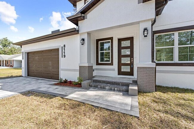 Foto del edificio - 8119 N Dakota Ave