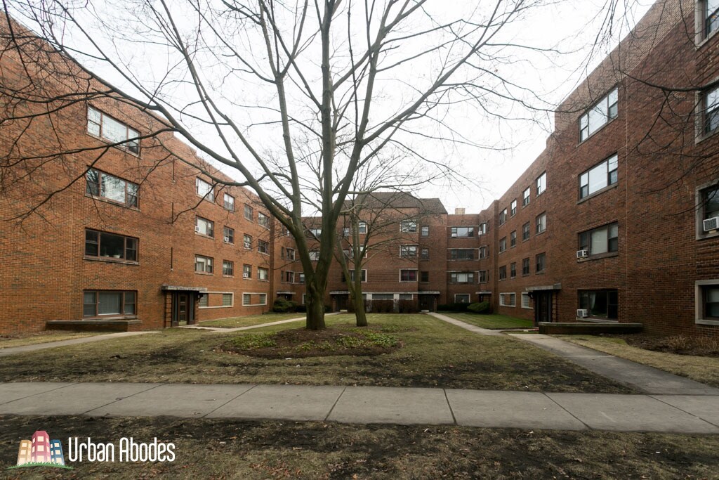 Foto principal - 601 Twin Rail Dr