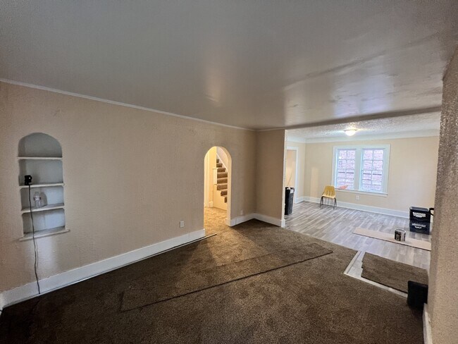 Building Photo - 15671 Turner St