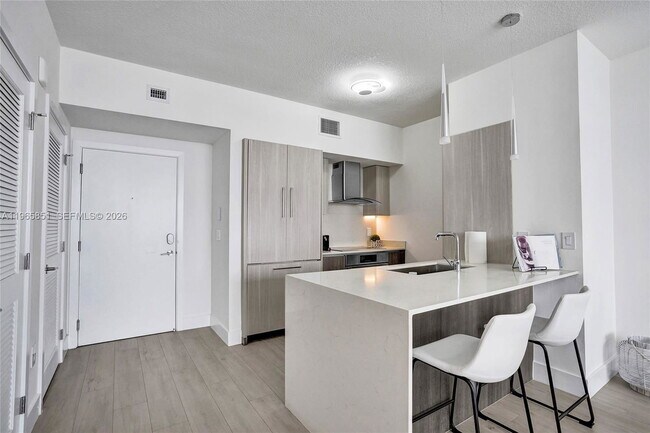 Foto del edificio - Southeast 1st Avenue, Delray Beach, FL 33444 - 1 BR 1 BA condo