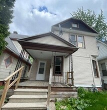 Building Photo - 29 Garfield Pl