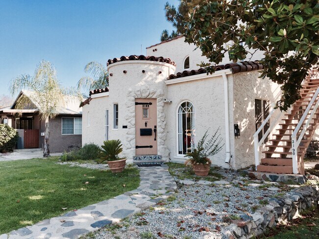 Foto del edificio - 3188 Atwater Ave