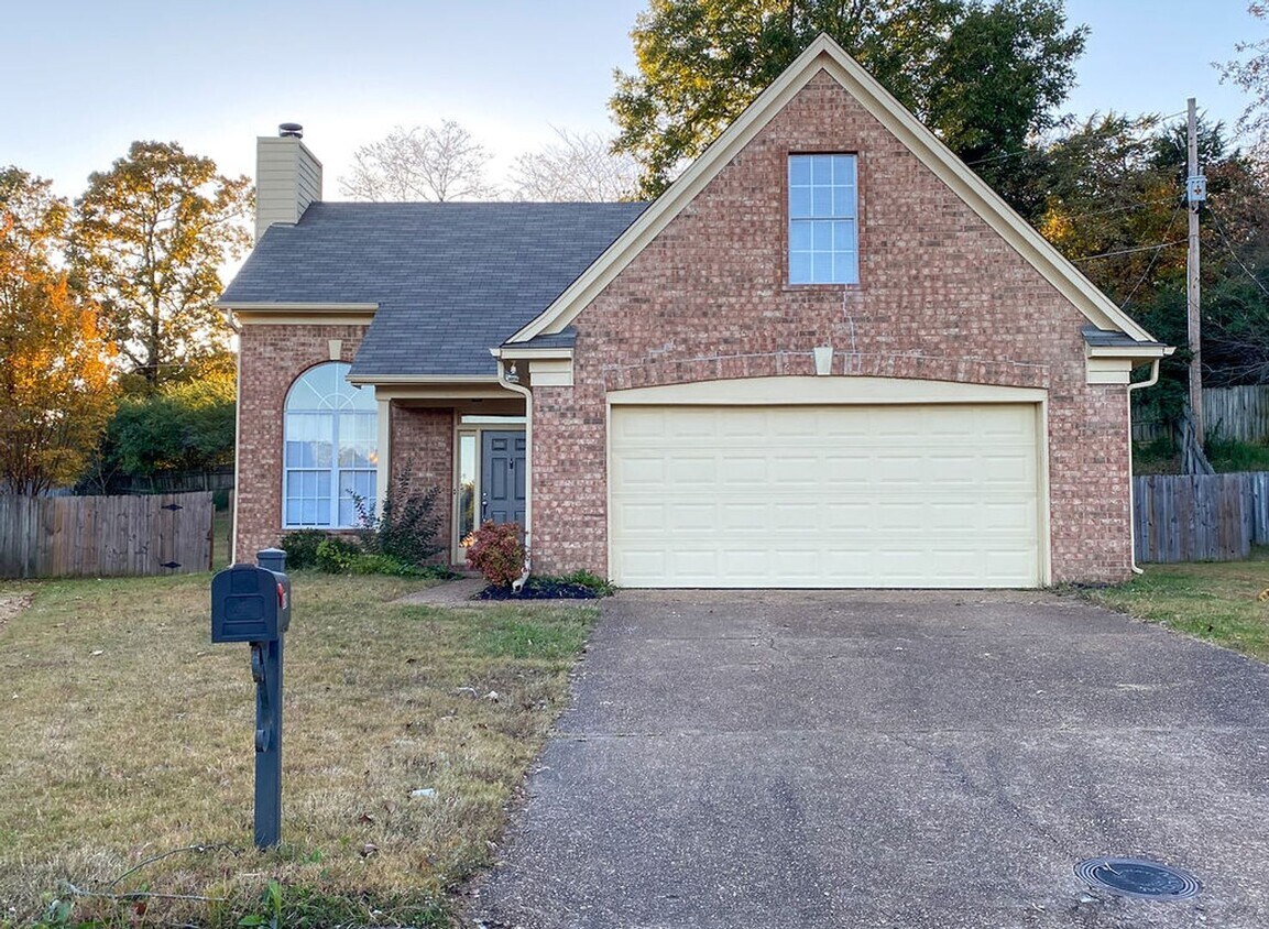 4 bed, 2.5 bath in Cordova with new ss app... House Rental in Memphis, TN