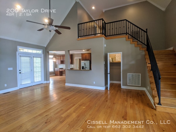 Building Photo - 209 Taylor Drive