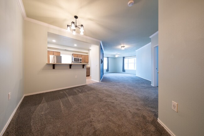 Foto del edificio - 13580 Technology Dr.