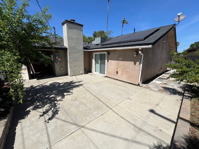 Foto del edificio - 3818 N Cheryl Ave