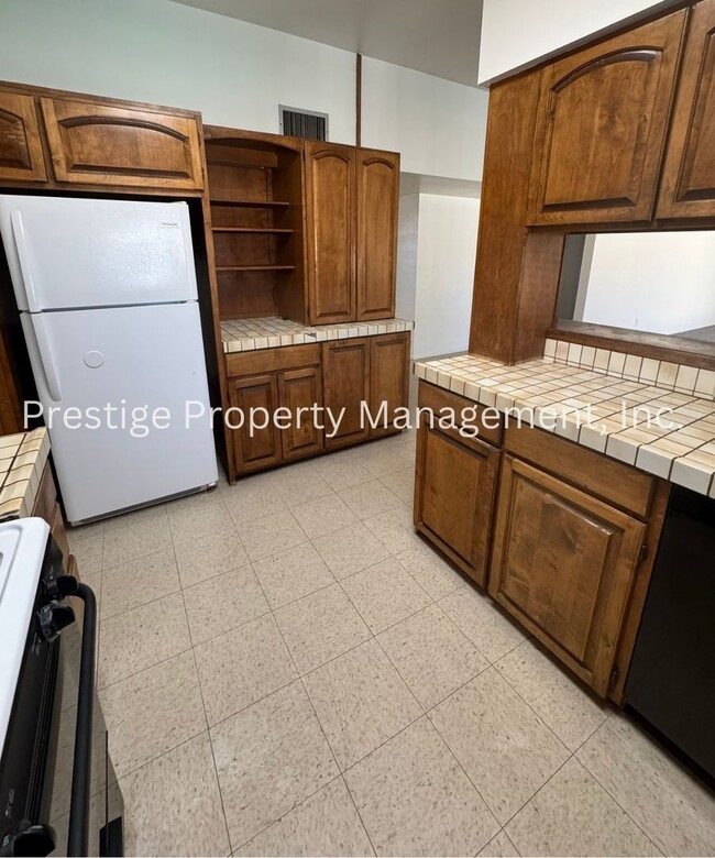 Foto del edificio - Stop Your Search! This 3/2+ Bonus Room is ...