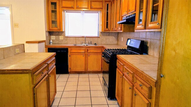 Foto del edificio - 10150 Valley Club Dr