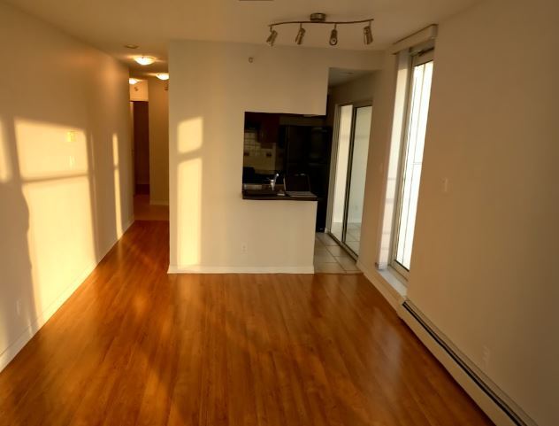 Photo du bâtiment - 1602-198 Marinaside Crescent