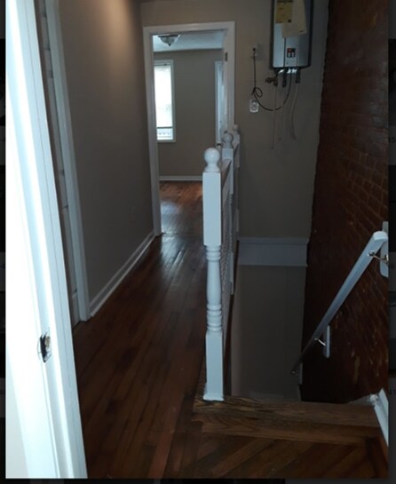 Building Photo - 631 Archer St