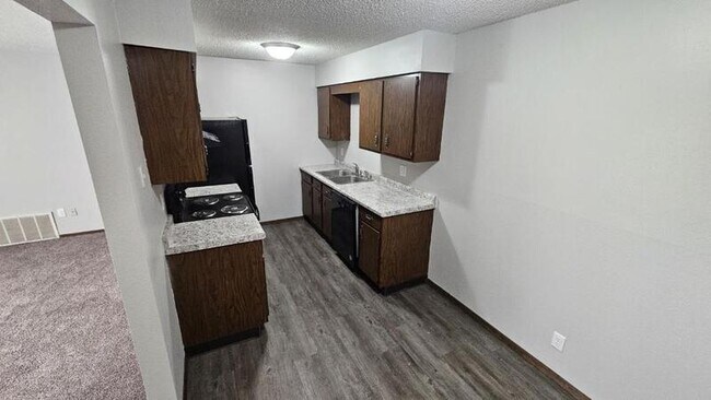 Foto del edificio - 830 15th Ave SW