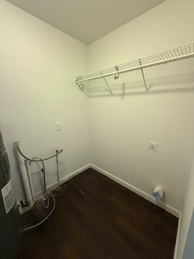 Foto del edificio - 3517 Avenue F